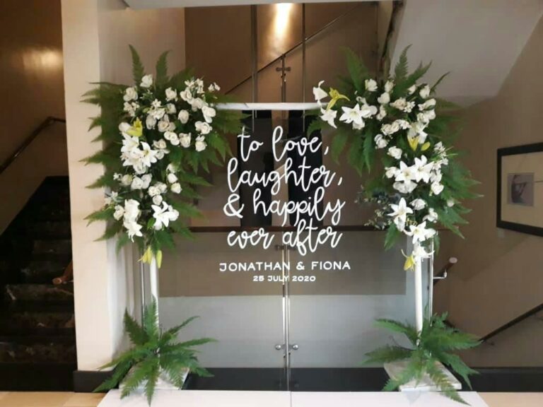 Vinyl Stickers-Decals in Kampala (94)