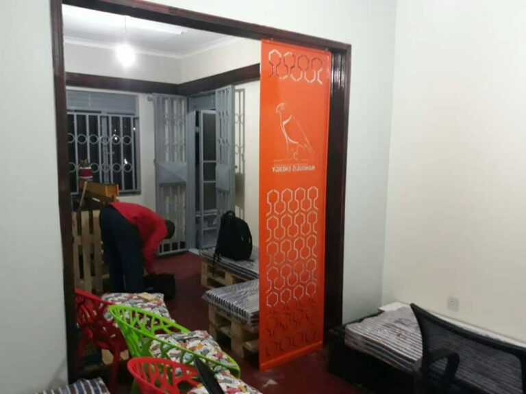 metal artwork kampala (75)